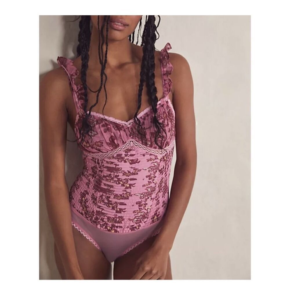 FREE PEOPLE Weekend Plans Pink Smocked Floral Ruffle Bodysuit - Picture 3 of 16